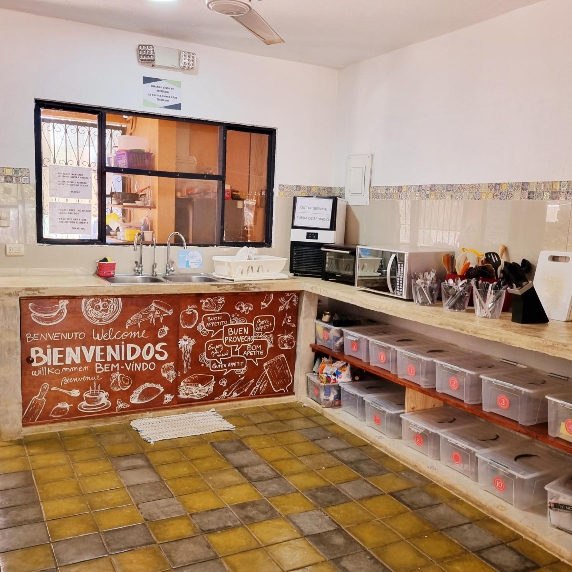 Casa Pura Vida Surf Hostel - Tamarindo Costa Rica Екстер'єр фото