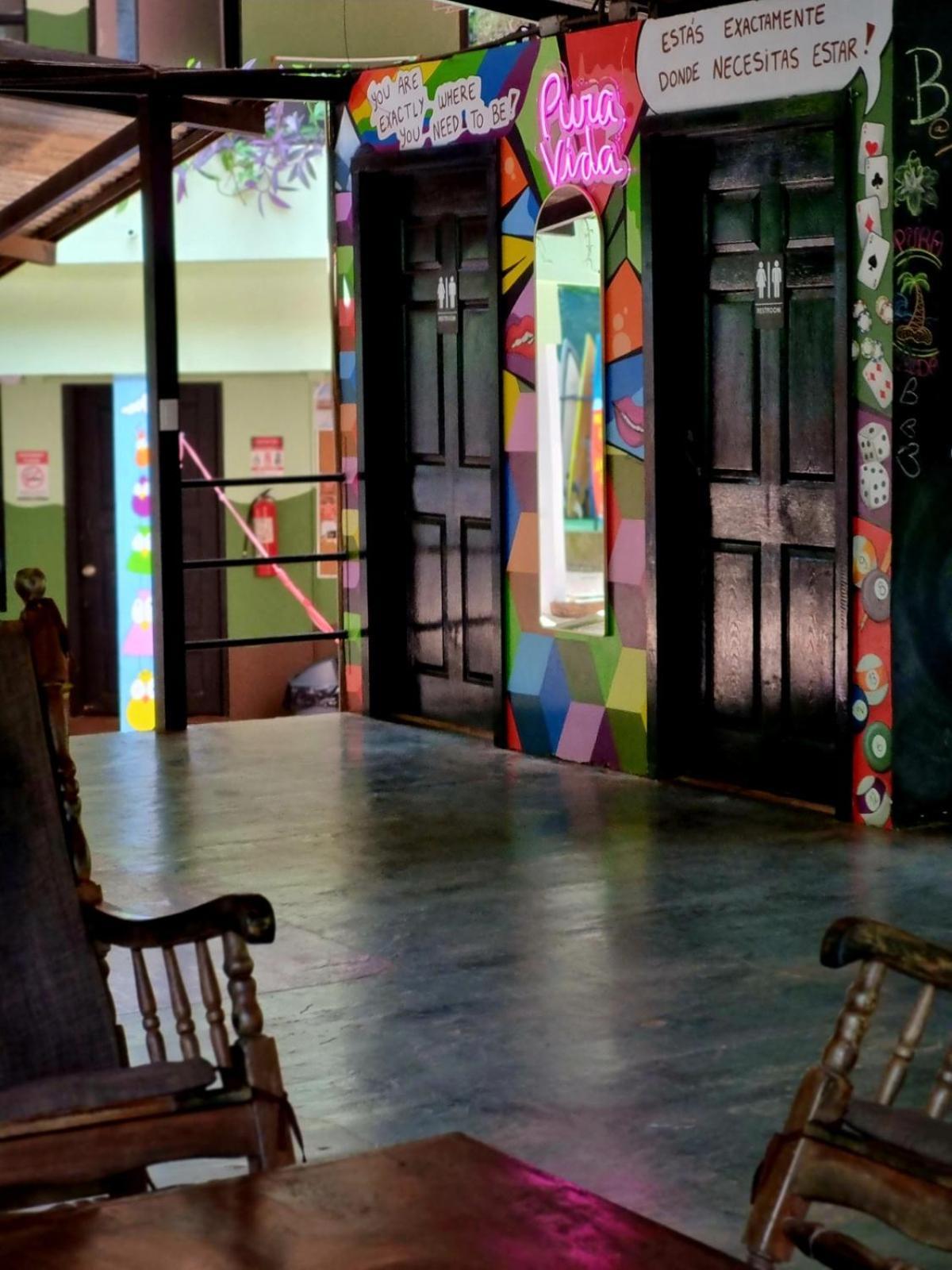 Casa Pura Vida Surf Hostel - Tamarindo Costa Rica Екстер'єр фото