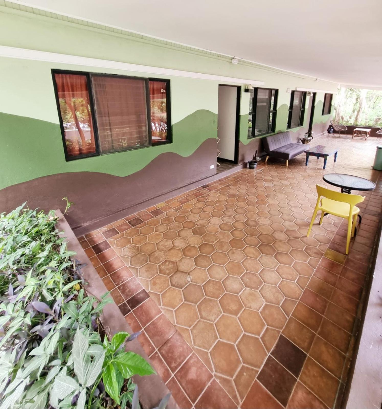 Casa Pura Vida Surf Hostel - Tamarindo Costa Rica Екстер'єр фото
