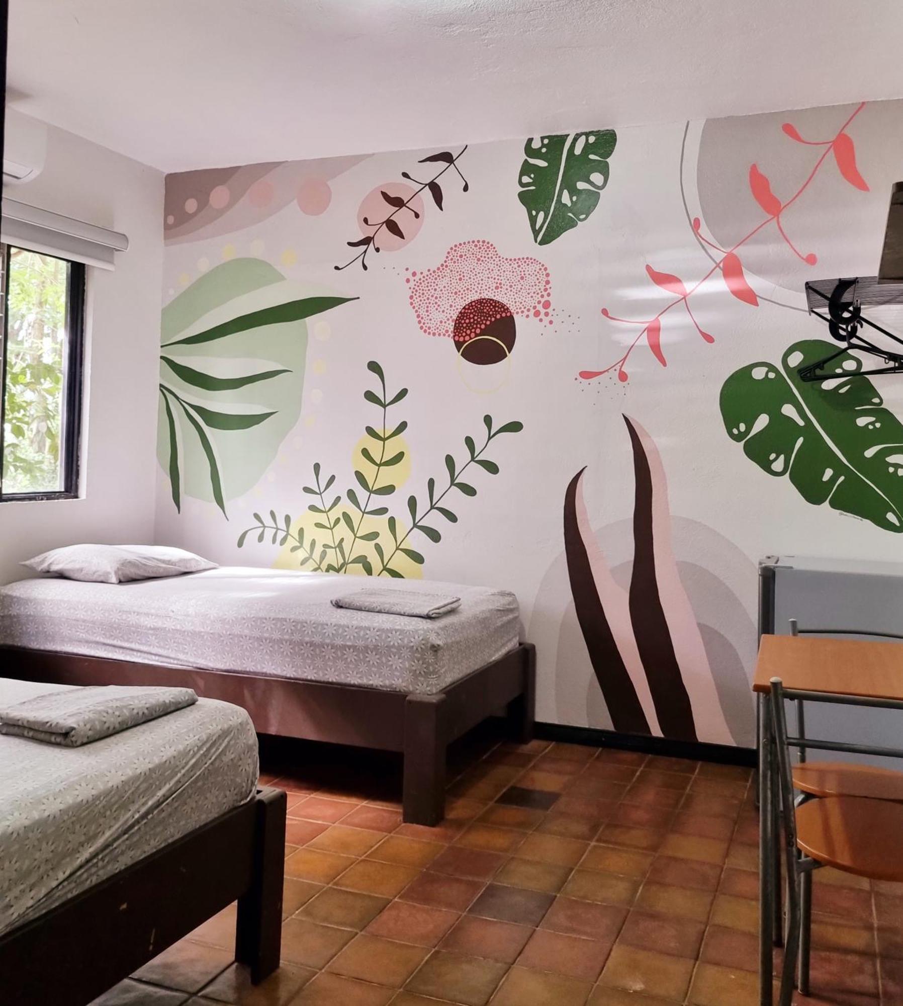 Casa Pura Vida Surf Hostel - Tamarindo Costa Rica Екстер'єр фото