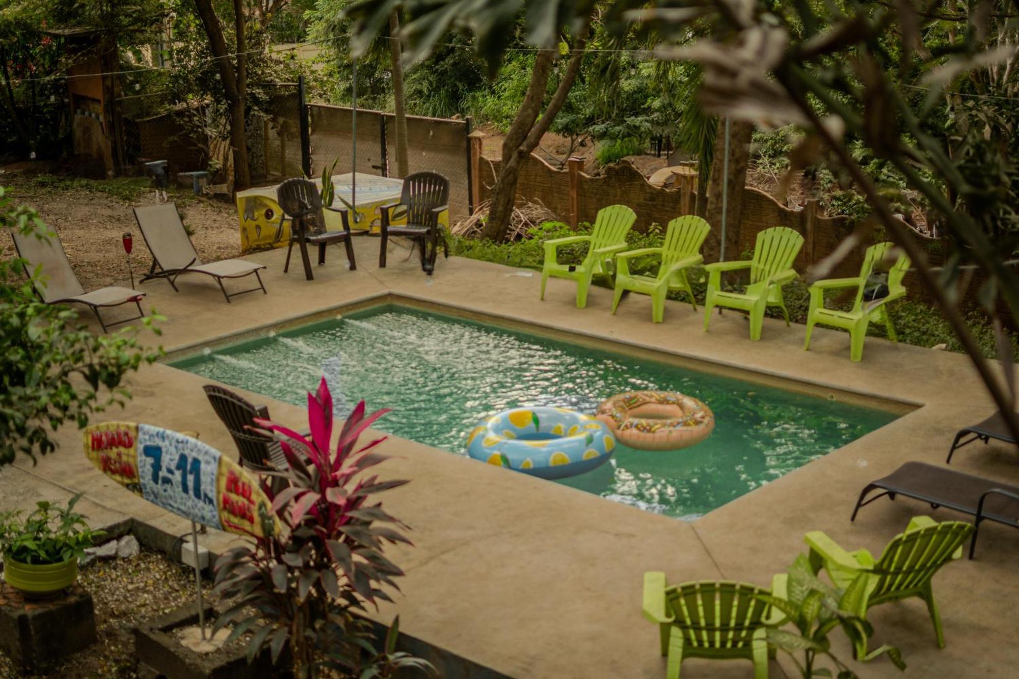 Casa Pura Vida Surf Hostel - Tamarindo Costa Rica Екстер'єр фото