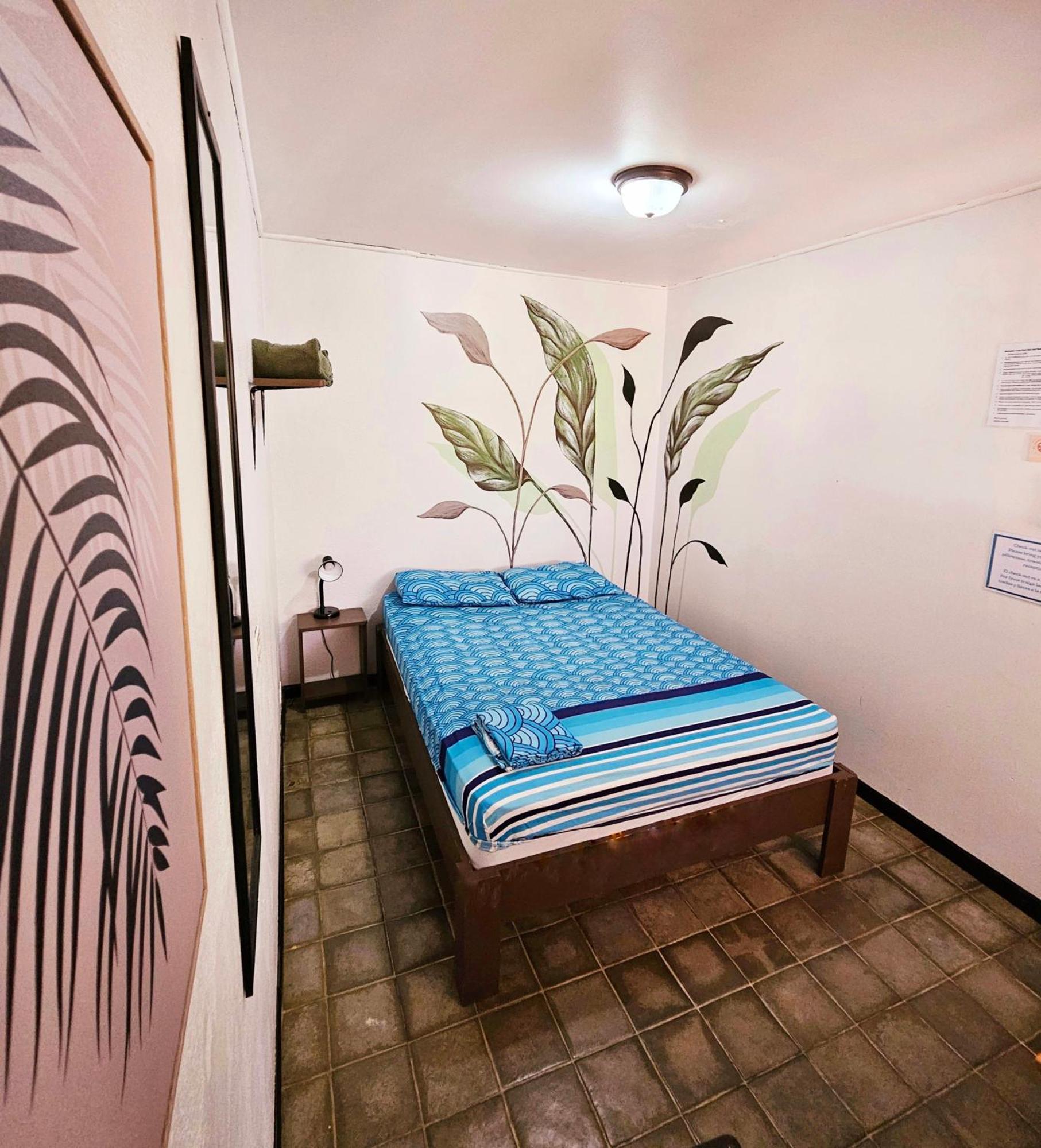 Casa Pura Vida Surf Hostel - Tamarindo Costa Rica Екстер'єр фото
